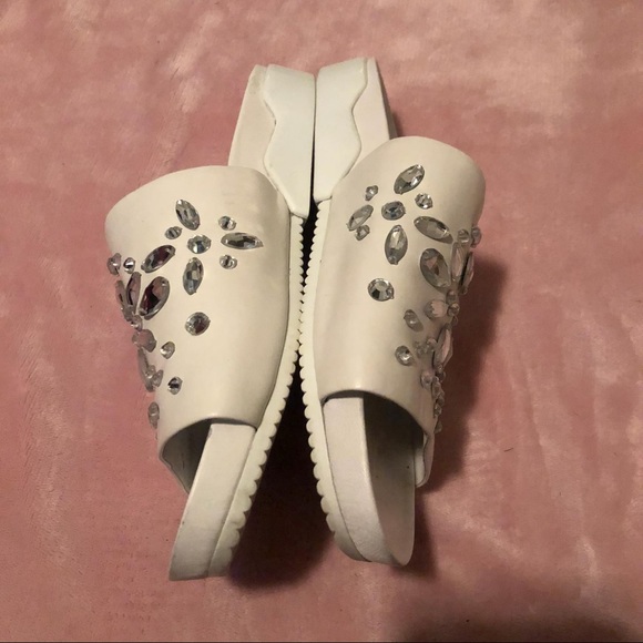 Tory Burch Brae Slide Sandal - Picture 4 of 7